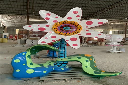 戶外玻璃鋼雕塑,草地公園花朵雕塑,仿真花朵造型